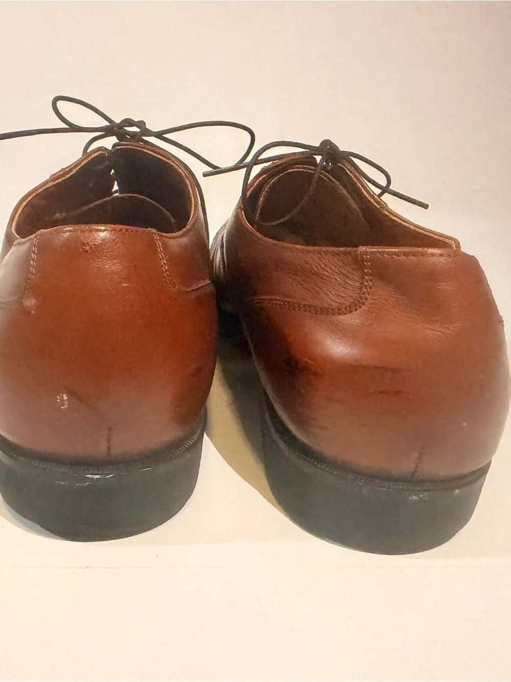 Rockport Men's Tan Brown Leather Cap-Toe Oxfords